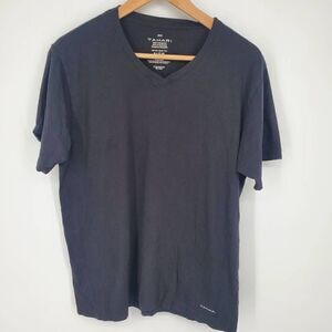 Tahari Men's Black V-Neck Tshirt Size Medium